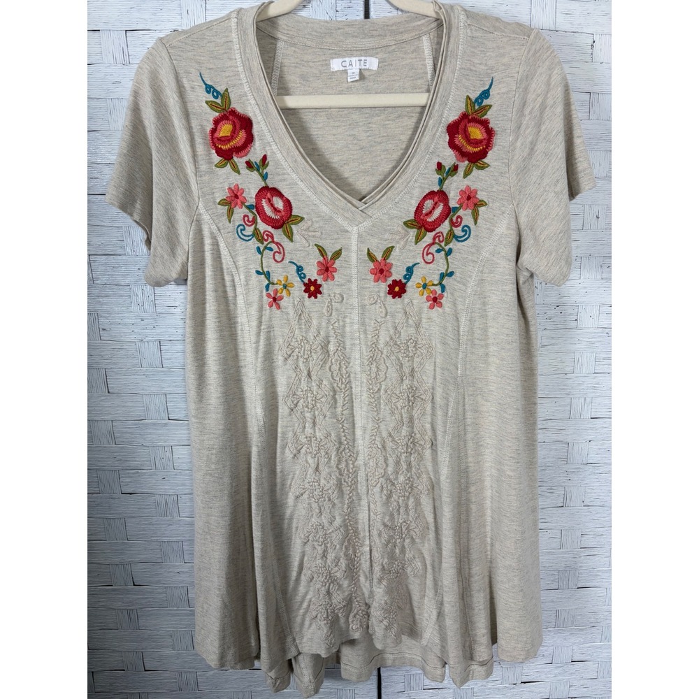 Caite Womens Tunic Top Floral Embroidered V-Neck Short Sleeve Bohemian Festival